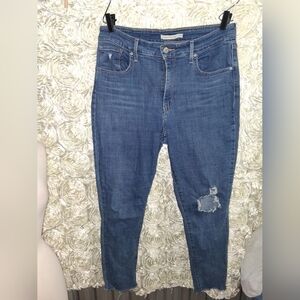 Levi's Women's Dark Blue Skinny Jeans